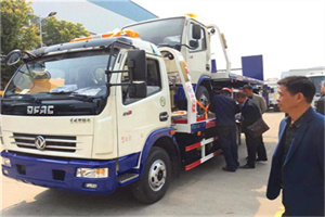 固镇汽车道路救援拖车价格